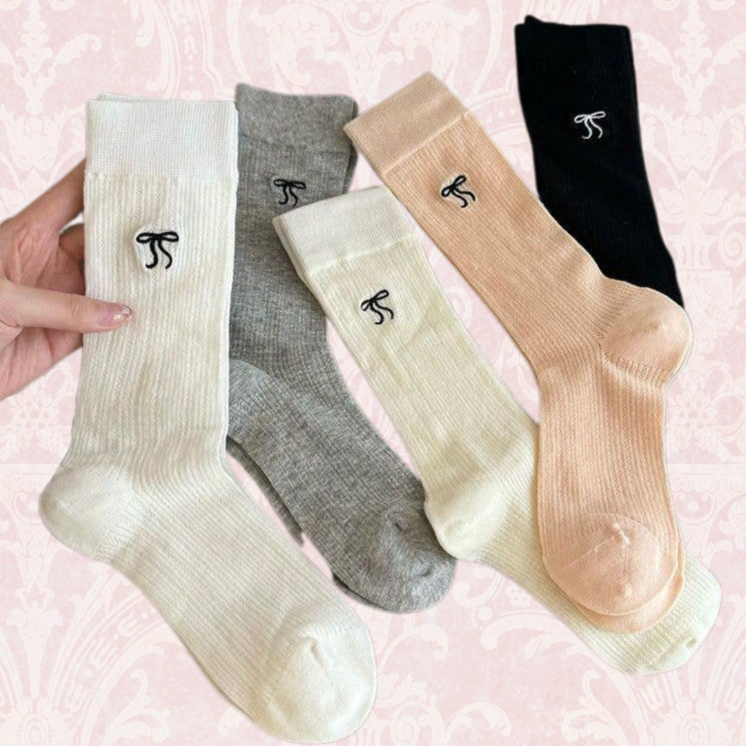 Bow Embroidered Socks