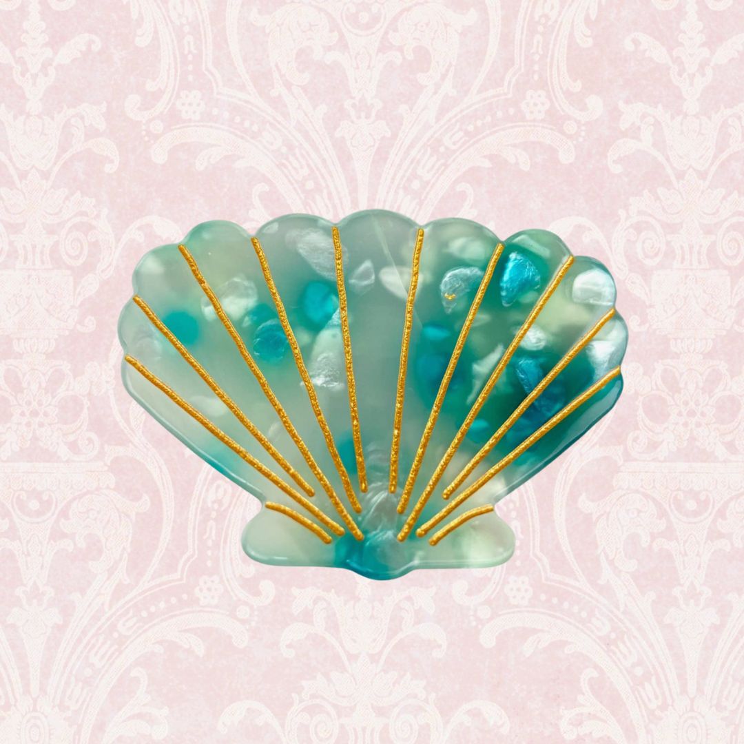 Shell Hair Claw Clip